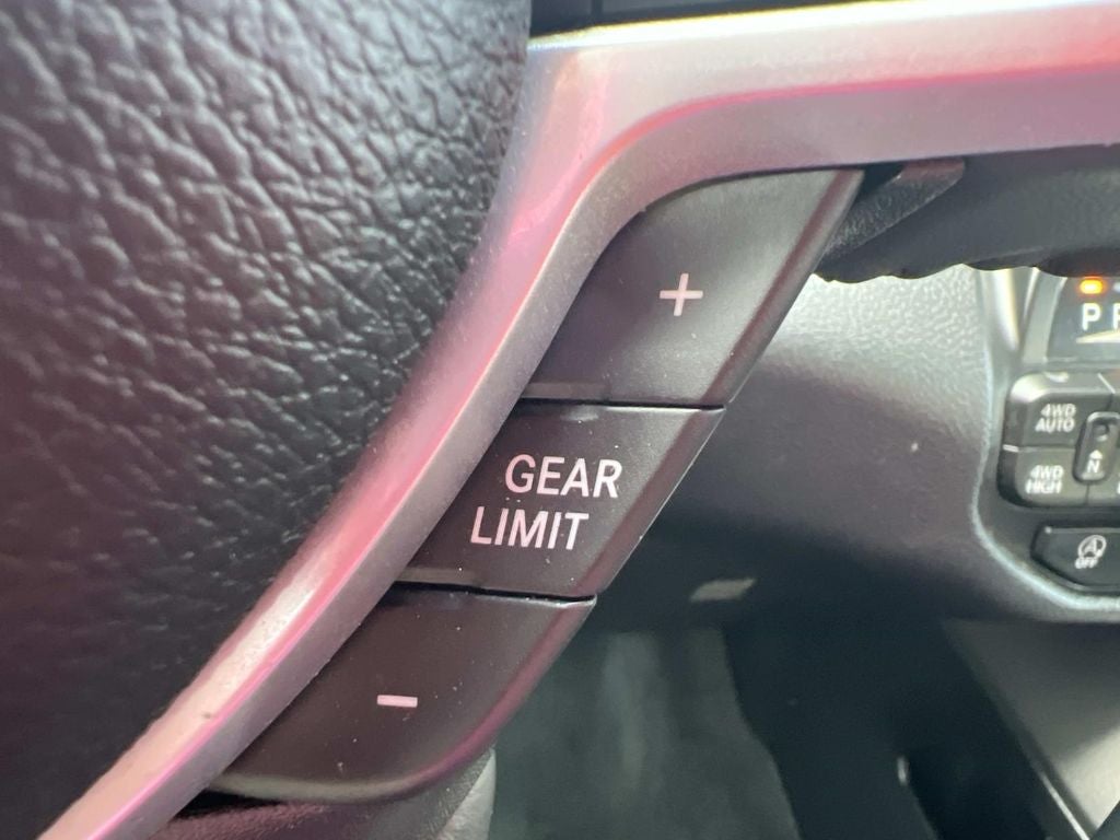 2022 RAM 1500 Lone Star Crew Cab 4x4 5'7" Box