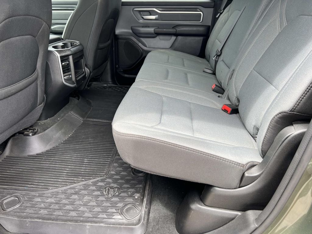 2021 RAM 1500 Big Horn Crew Cab 4x4 5'7" Box