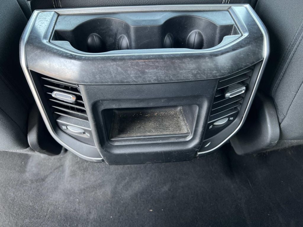 2021 RAM 1500 Big Horn Crew Cab 4x4 5'7" Box