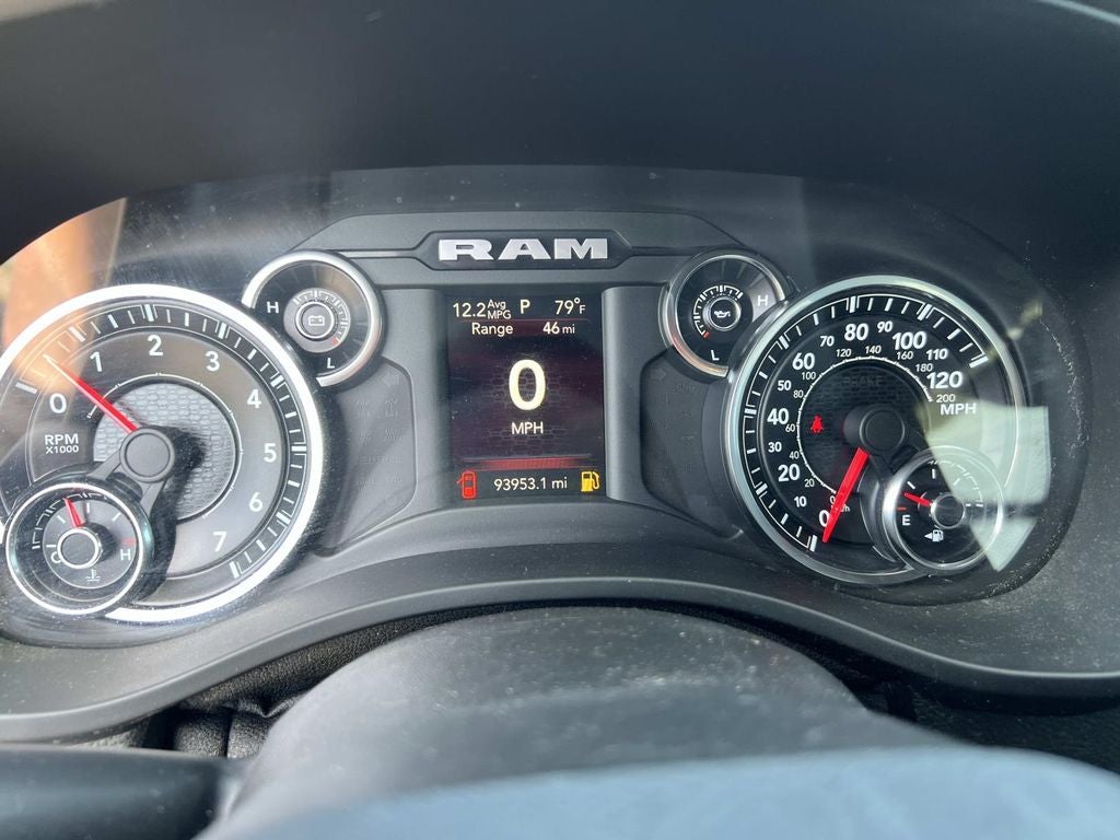 2021 RAM 1500 Big Horn Crew Cab 4x4 5'7" Box