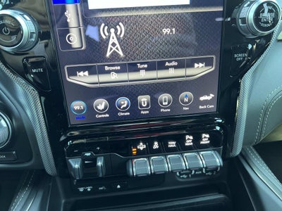 2019 RAM 1500 Limited Crew Cab 4x4 5'7" Box