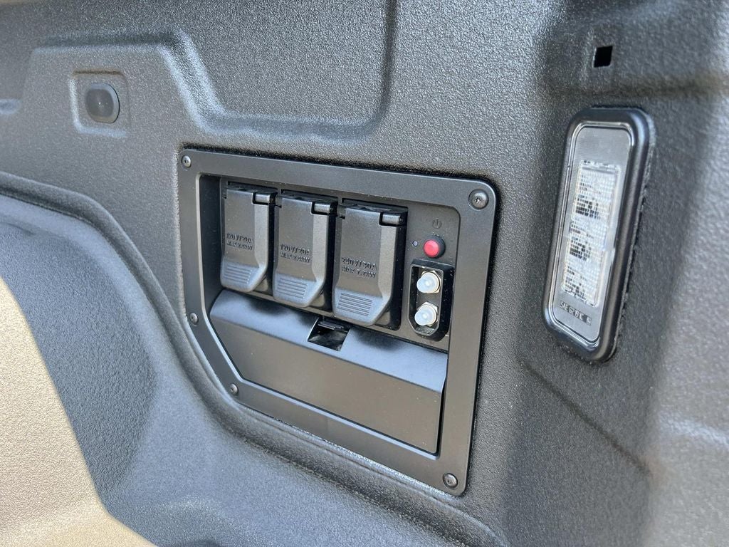 2025 Chevrolet Silverado EV RST - Extended Range