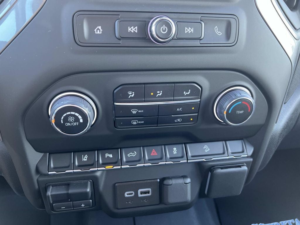 2025 Chevrolet Silverado 2500 HD Custom