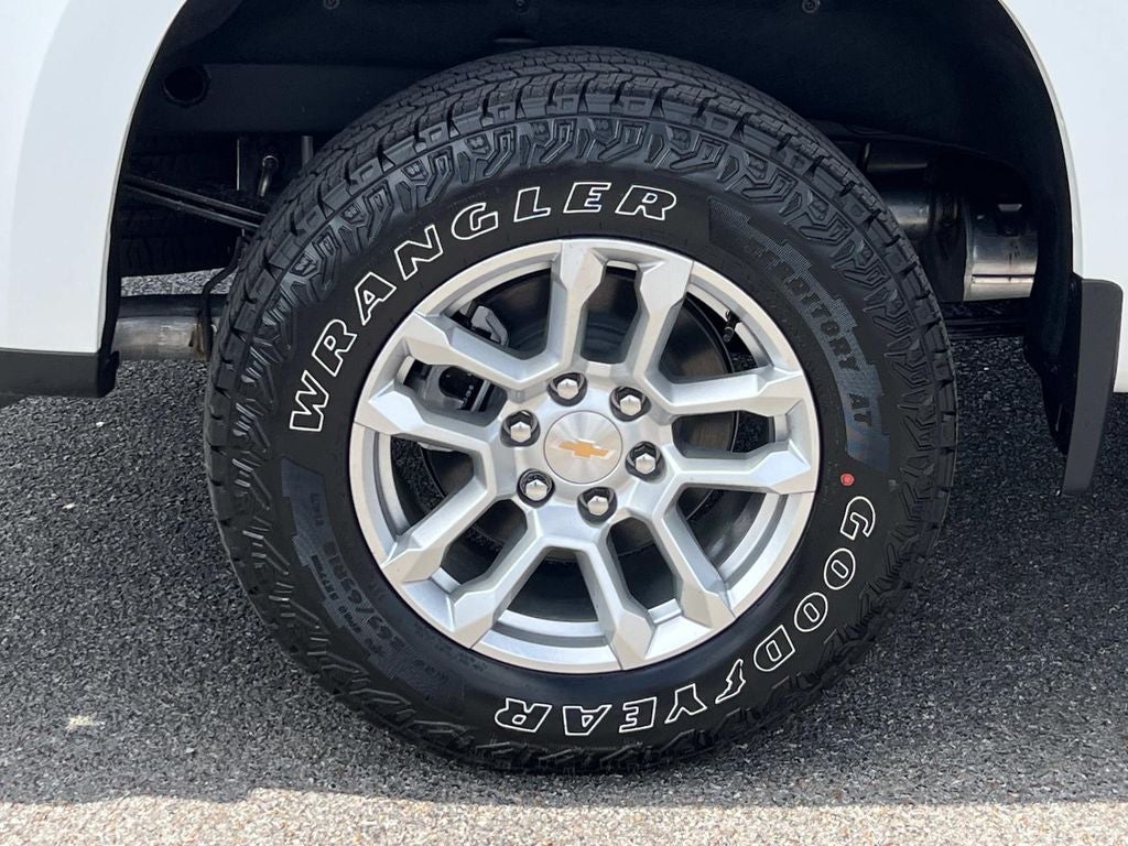 2026 Chevrolet Silverado 1500 LT - Photo 9