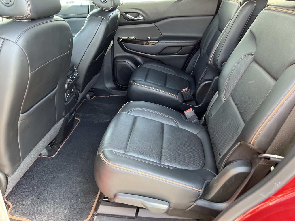 2021 GMC Acadia AT4