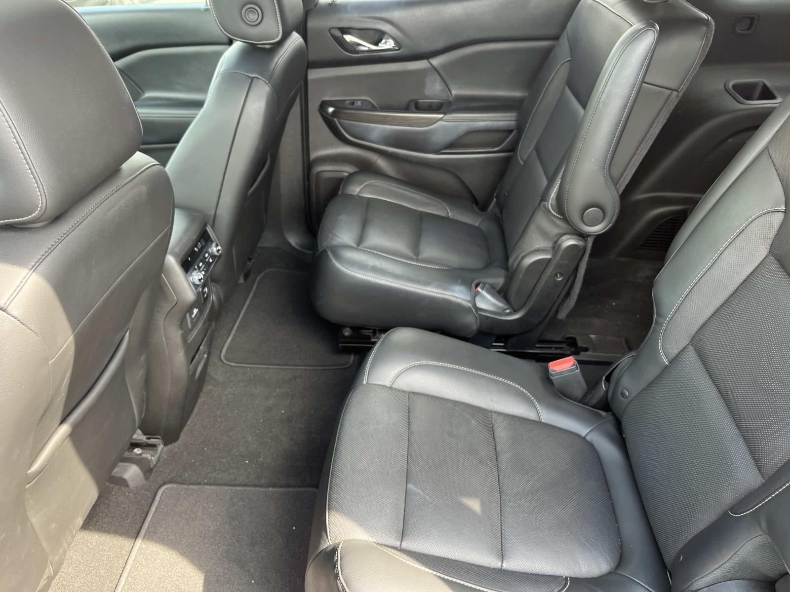 2017 GMC Acadia SLT