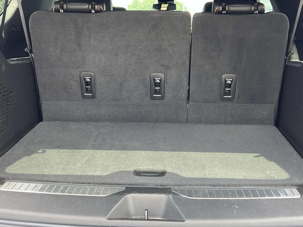 2023 GMC Yukon XL AT4