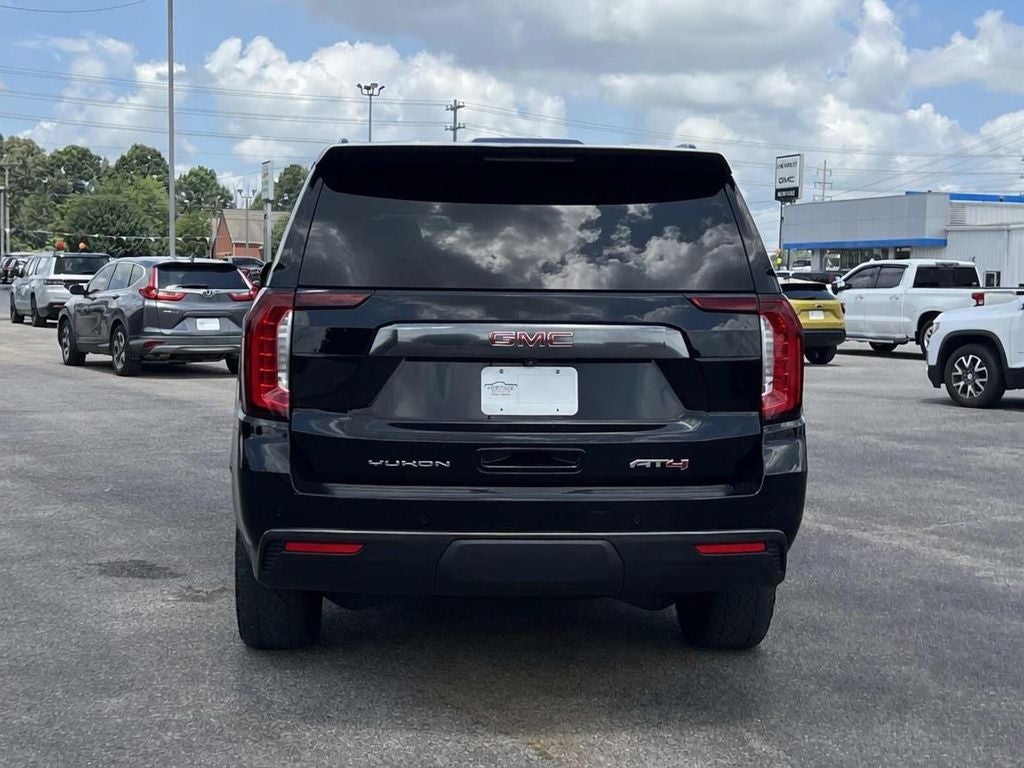 2023 GMC Yukon XL AT4