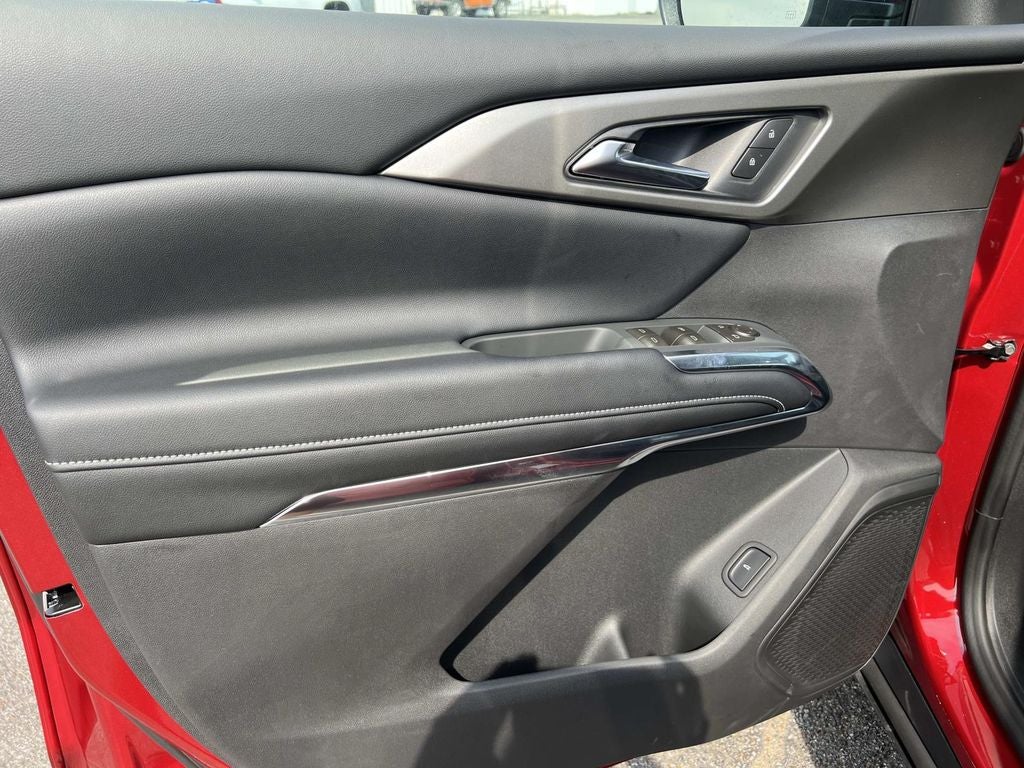 2026 Chevrolet Traverse LT - Photo 17