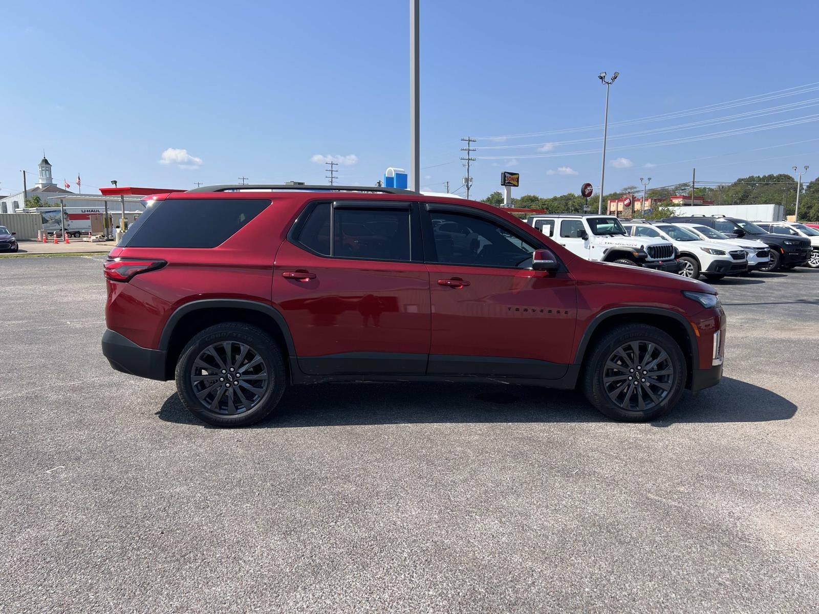 2022 Chevrolet Traverse RS