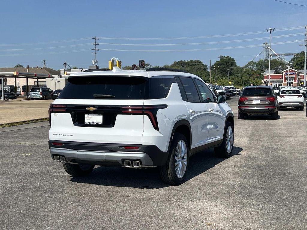 2027 Chevrolet Traverse LT