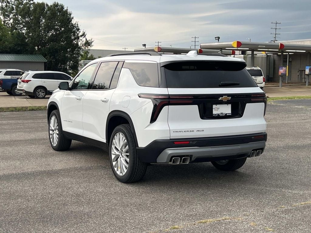 2027 Chevrolet Traverse LT