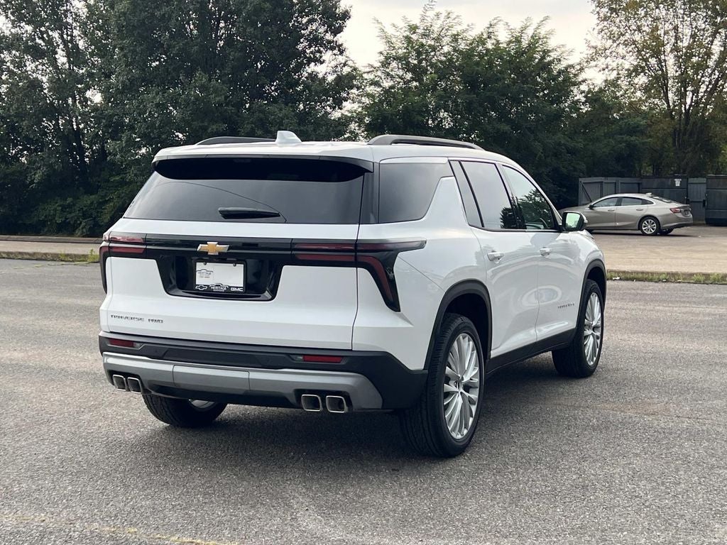 2027 Chevrolet Traverse LT