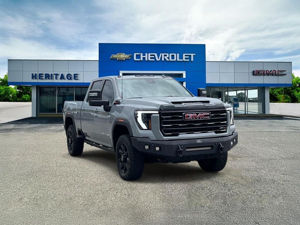 2024 GMC Sierra 4WD Crew Cab Standard Box AT4's photo