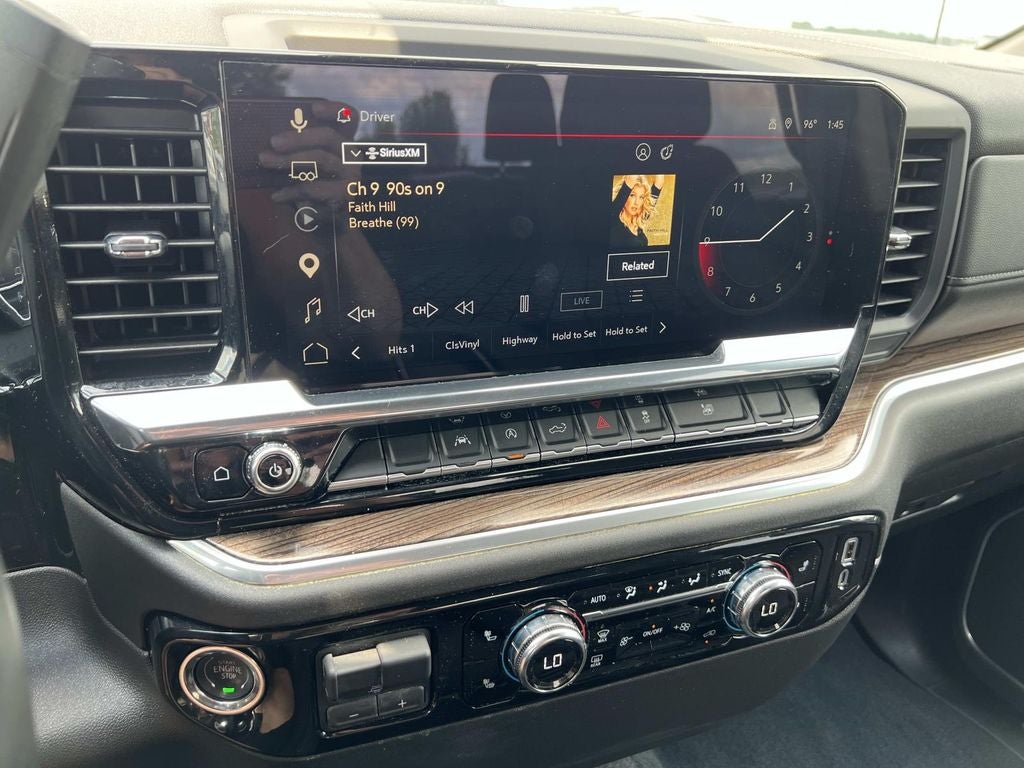 2025 GMC Sierra 1500 Elevation