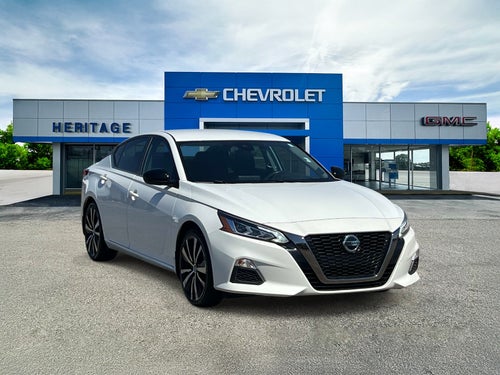 2022 Nissan Altima SR FWD