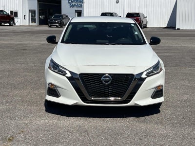 2022 Nissan Altima SR FWD