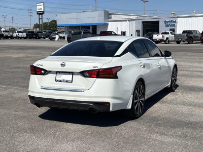 2022 Nissan Altima SR FWD