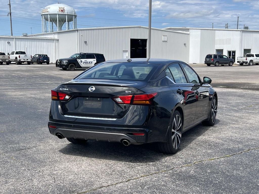 2021 Nissan Altima SR FWD