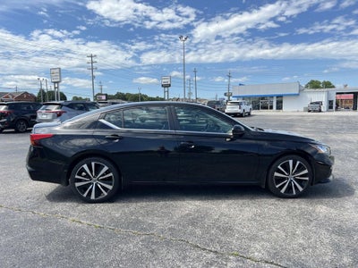 2021 Nissan Altima SR FWD
