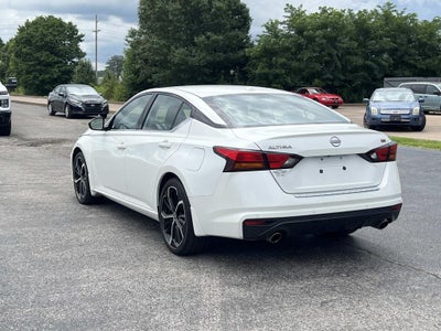 2023 Nissan Altima SR FWD