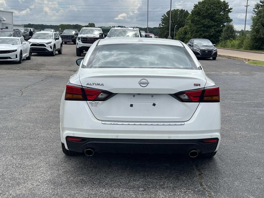 2023 Nissan Altima SR FWD