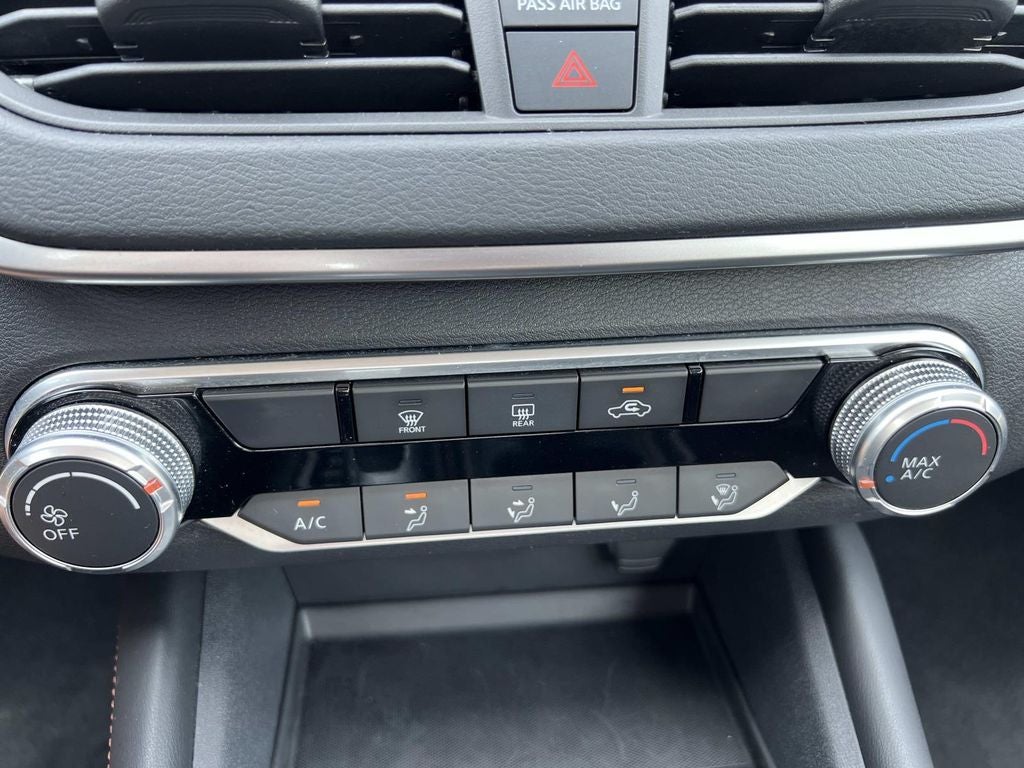 2021 Nissan Altima SR Intelligent AWD