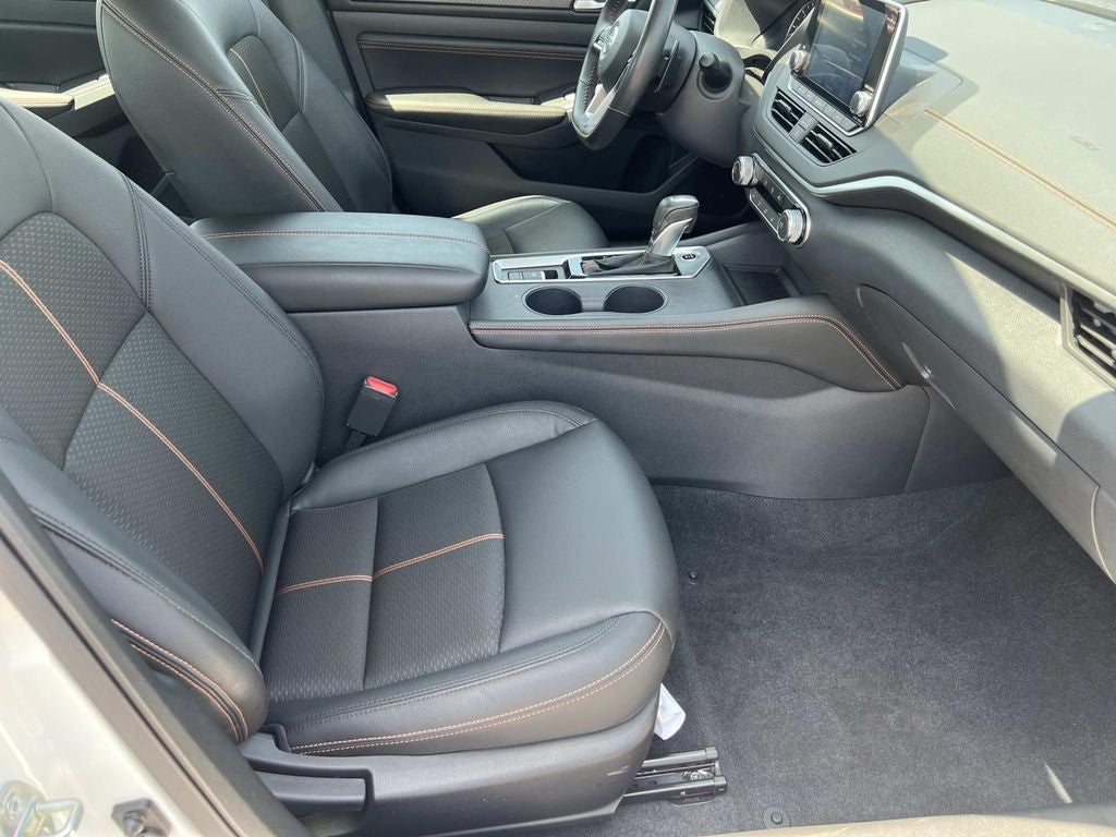 2021 Nissan Altima SR Intelligent AWD