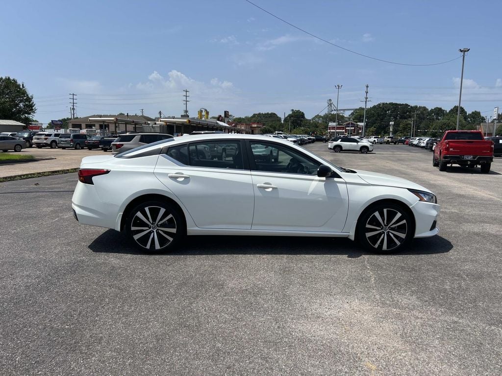 2021 Nissan Altima SR Intelligent AWD