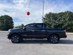 2023 Nissan TITAN Crew Cab Platinum Reserve 4x4