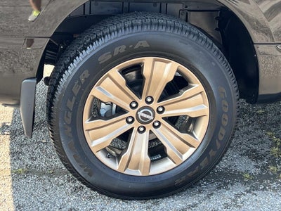 2024 Nissan TITAN Crew Cab SV 4x2