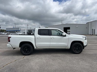 2024 Nissan Frontier SV