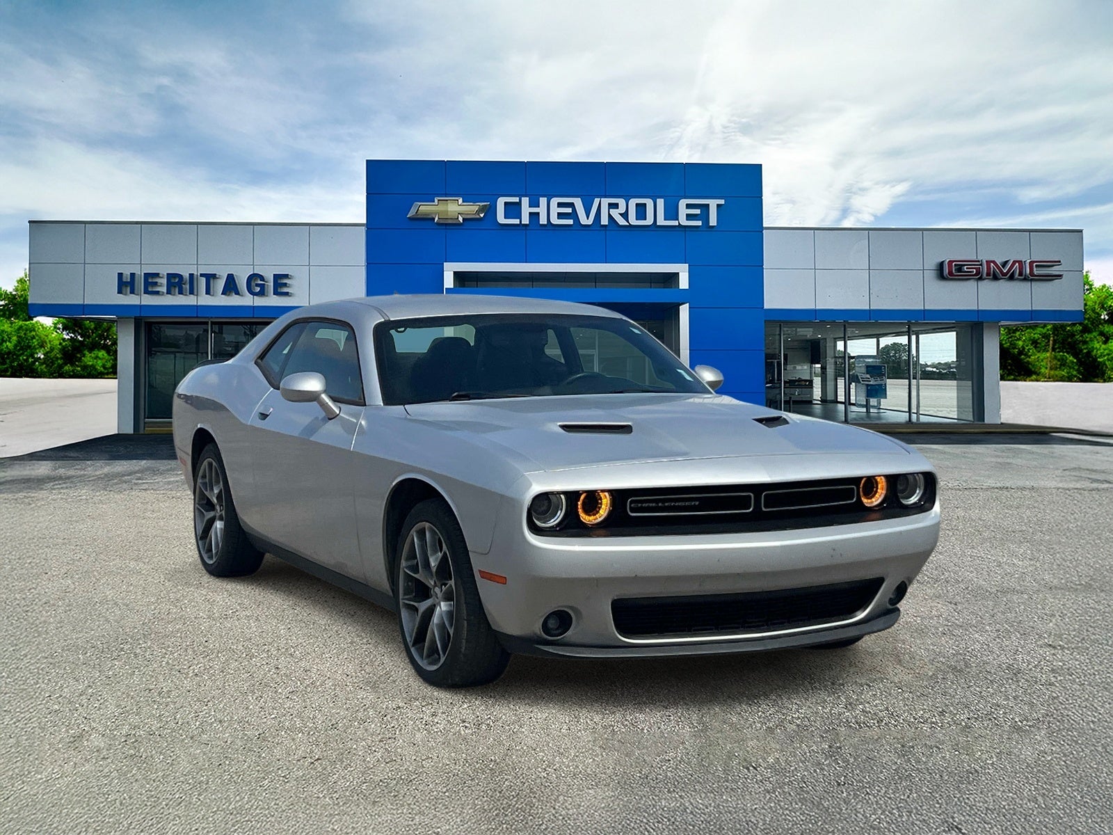 2023 Dodge Challenger SXT