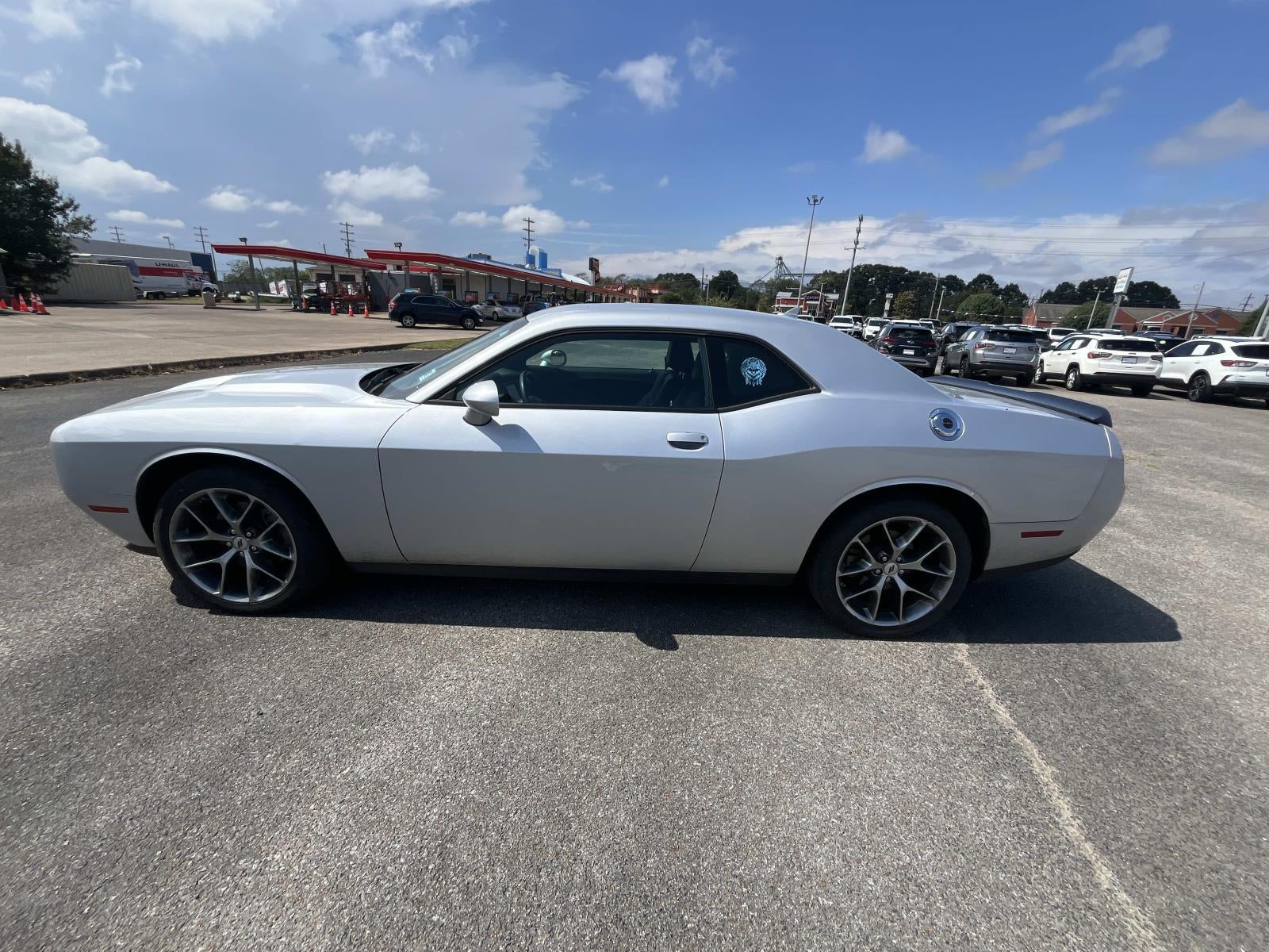 2023 Dodge Challenger SXT