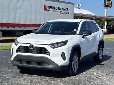 2022 Toyota RAV4 LE