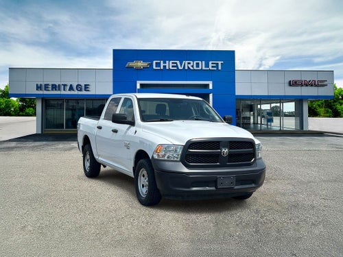 2022 RAM 1500 Classic Tradesman Crew Cab 4x4 5'7" Box