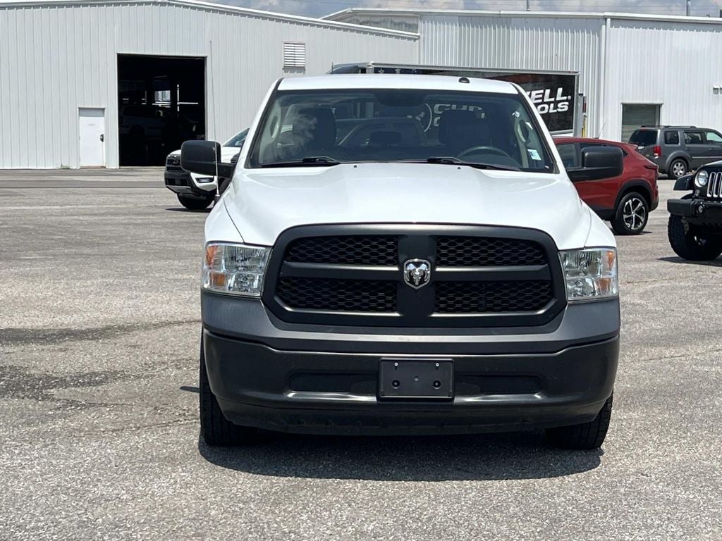 2022 RAM 1500 Classic Tradesman Crew Cab 4x4 5'7" Box