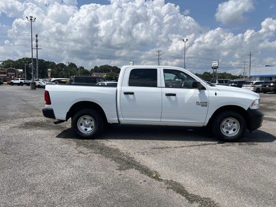 2022 RAM 1500 Classic Tradesman Crew Cab 4x4 5'7" Box