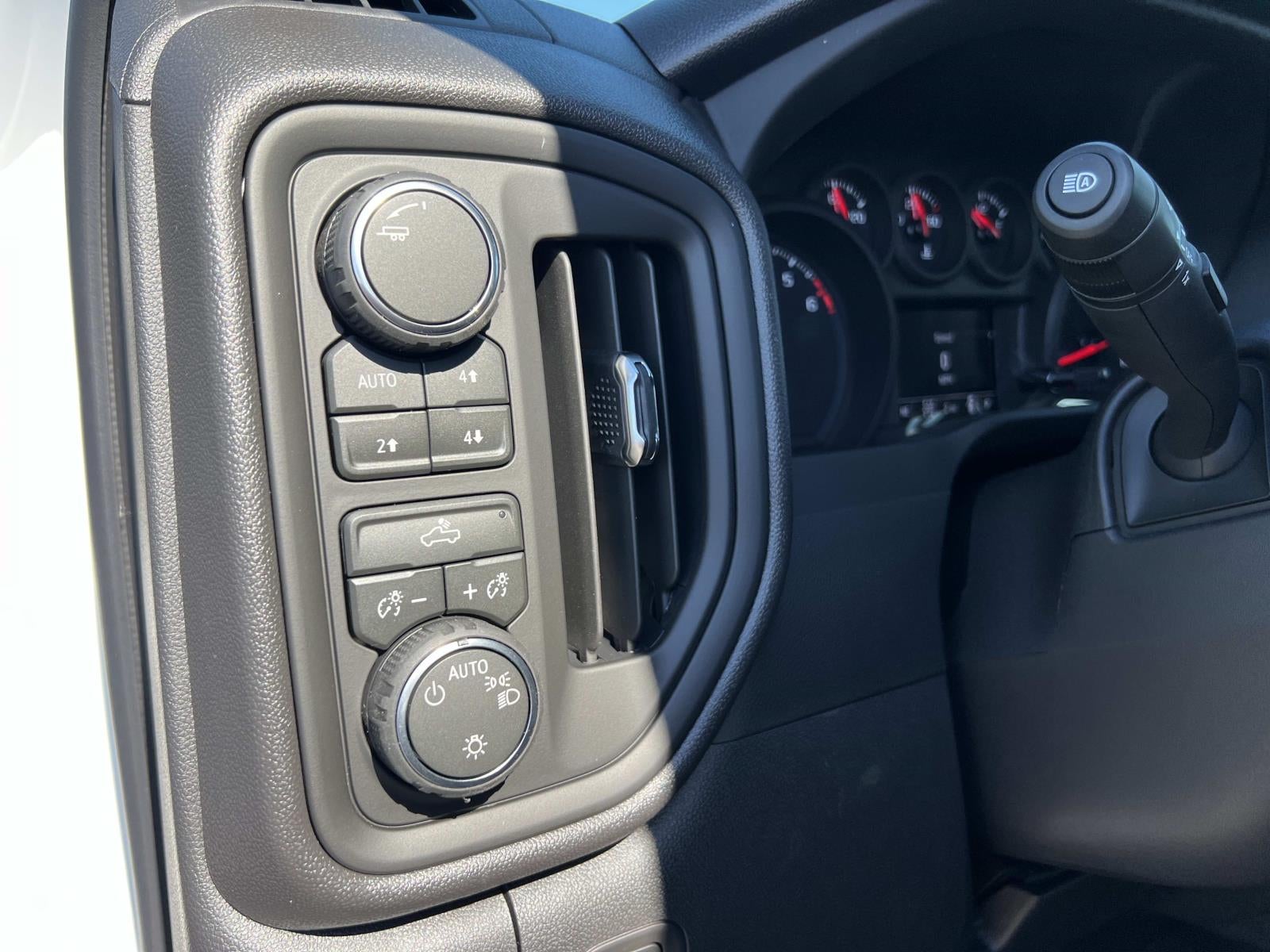 2026 Chevrolet Silverado 1500 Custom Trail Boss - Photo 16