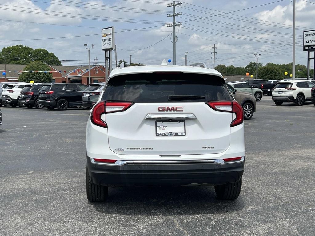 2023 GMC Terrain SLT