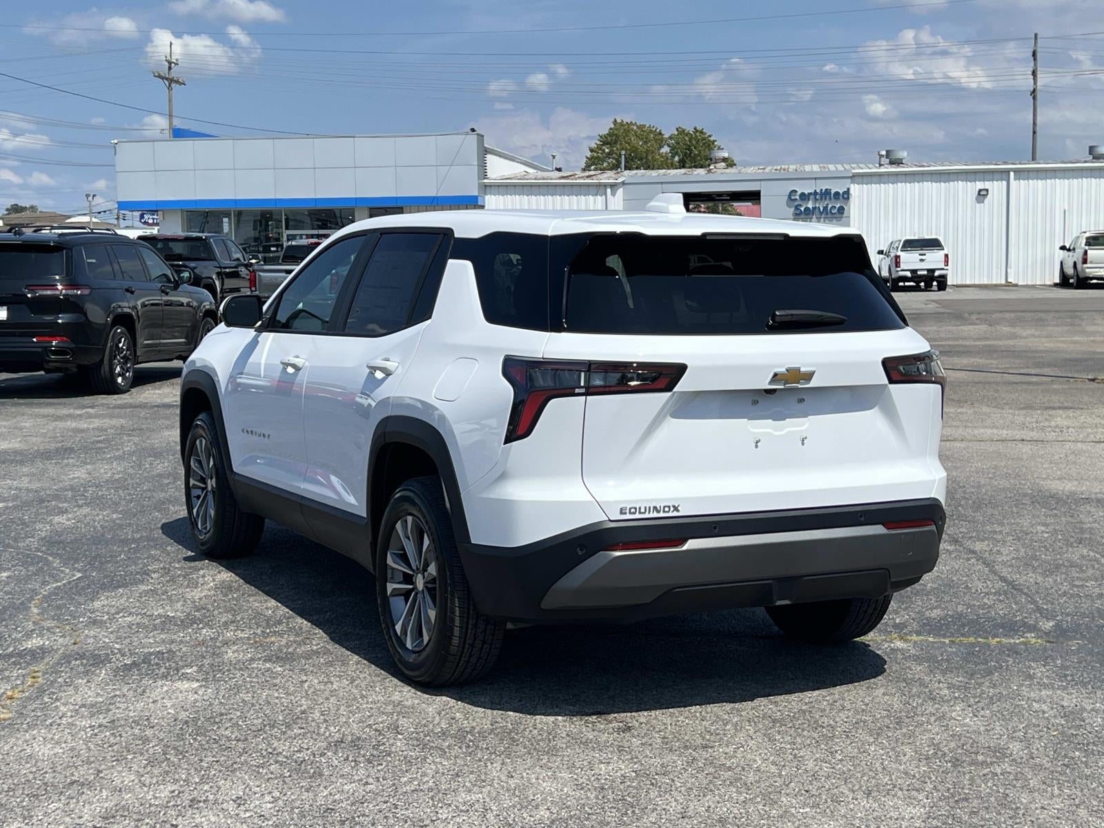 2027 Chevrolet Equinox LT