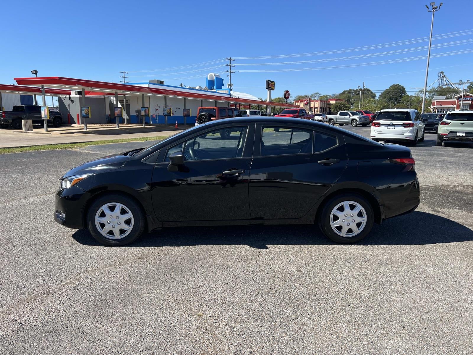 2024 Nissan Versa 1.6 S