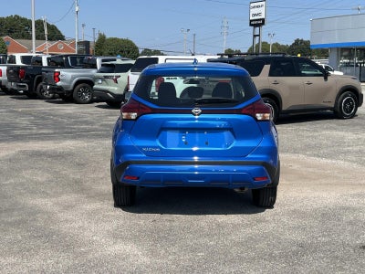 2025 Nissan Kicks Play S