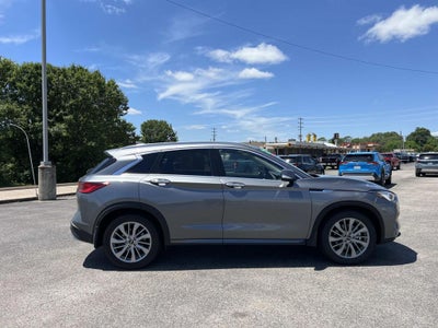 2023 INFINITI QX50 LUXE