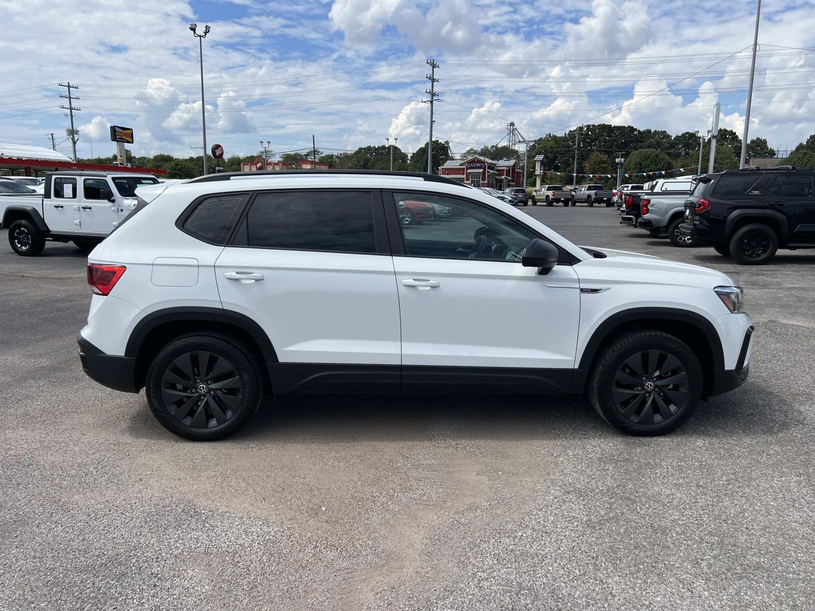 2024 Volkswagen Taos 1.5T S