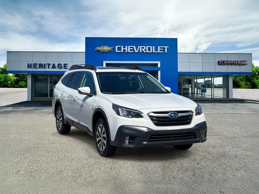 2022 Subaru Outback Premium's photo