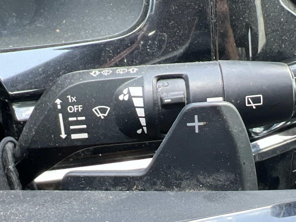 2023 Nissan Pathfinder Rock Creek 4WD
