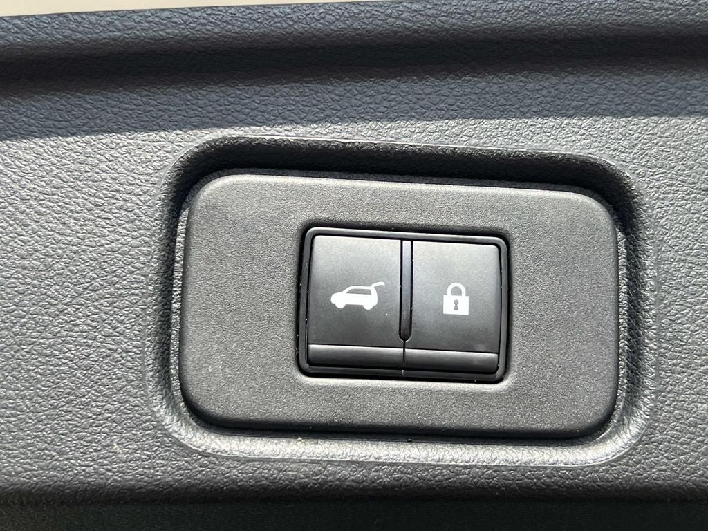 2023 Nissan Pathfinder SV 4WD