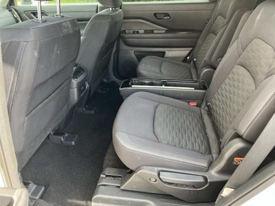 2023 Nissan Pathfinder SV 4WD