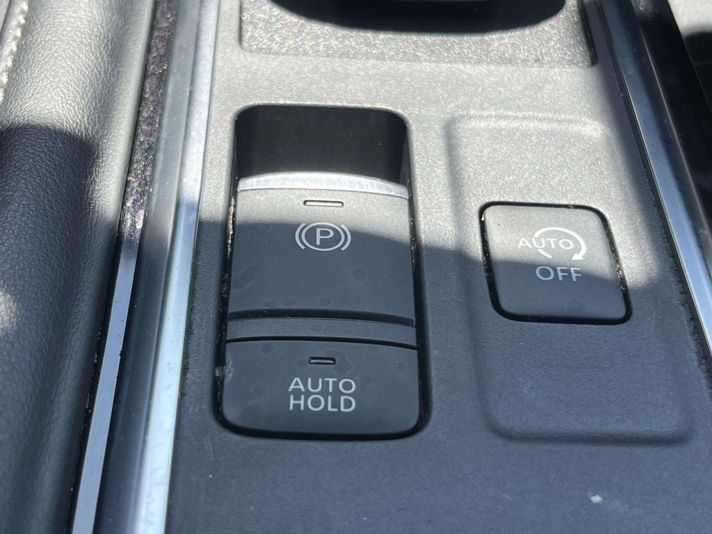 2023 Nissan Pathfinder SV 4WD